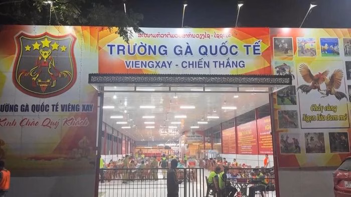 Hiện trường bóc gỡ đường dây đánh bạc xuyên quốc gia với số tiền giao dịch khổng lồ. Ảnh: Bộ Công an.