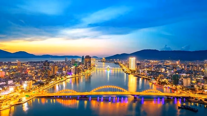 Khu trung tâm Đà Nẵng tiếp tục giữ vai trò hạt nhân, nhưng thành phố sẽ phát triển theo hướng đa cực, đa trung tâm. Ảnh: NGUYỄN HOÀNG